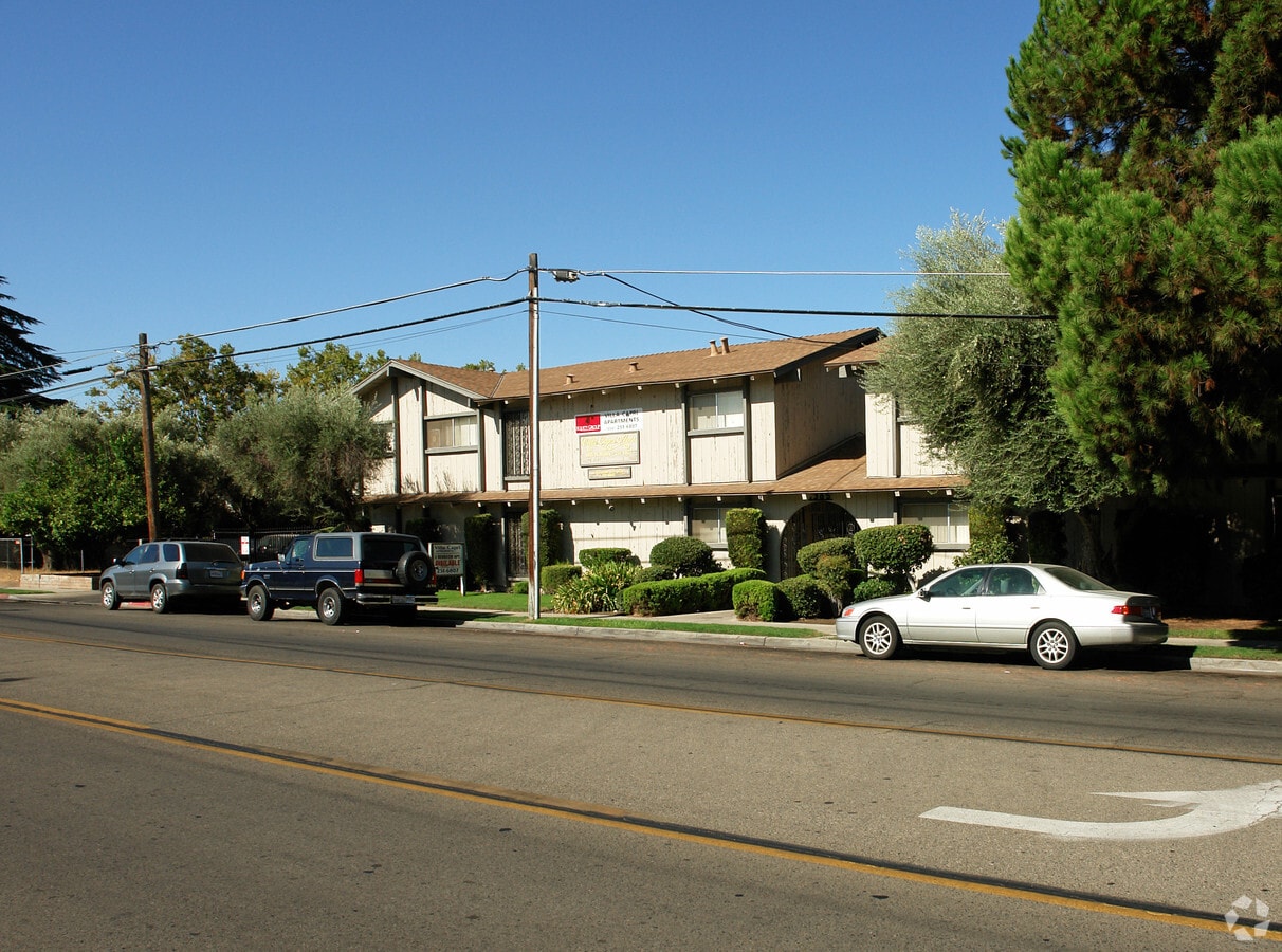 Villa Capri Apartments - Villa Capri Apartments