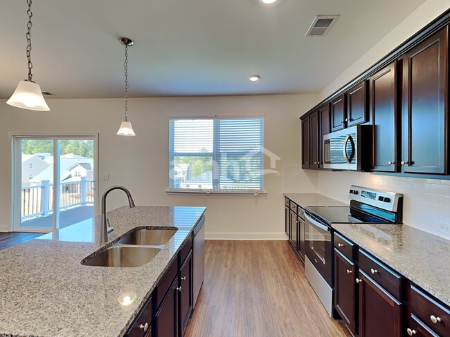Photo - 6192 Bridlewood Ln