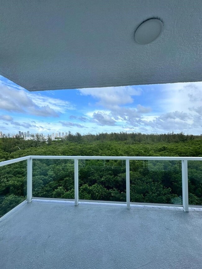 Photo - 15051 Royal Oaks Ln Unidad 603