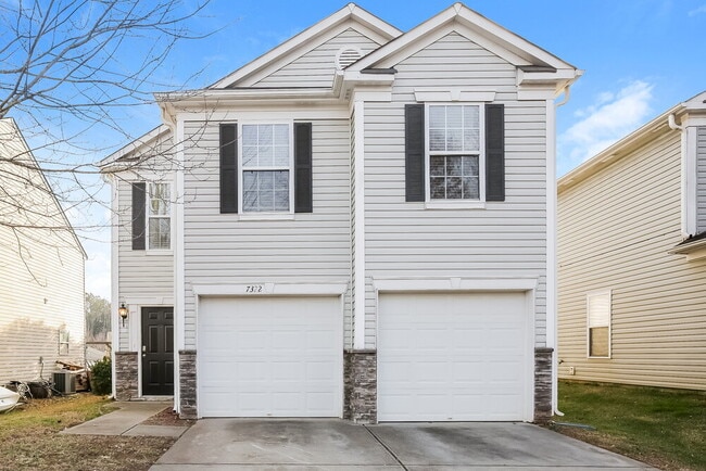 Building Photo - 7322 Fox Point Dr