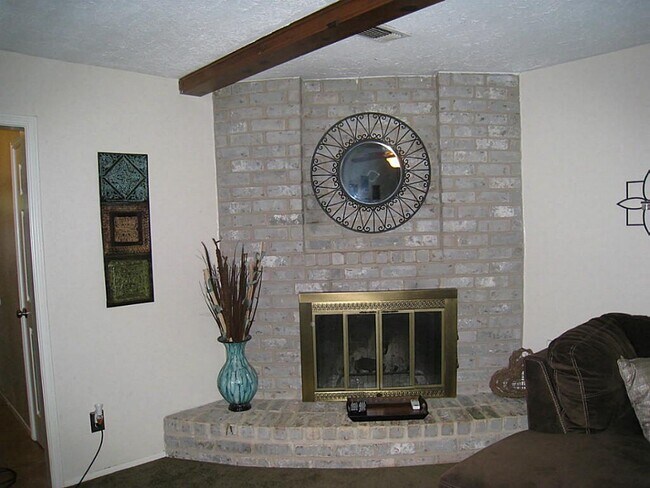Photo - 3103 Sam Houston Dr