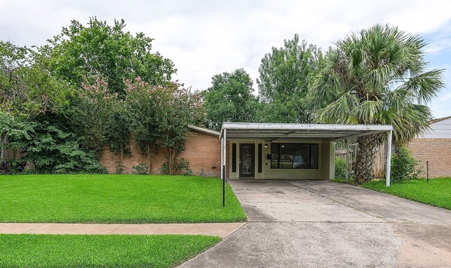 Building Photo - 6721 Stroud Dr Rental