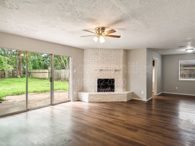 Building Photo - 11823 Bee Ln Rental