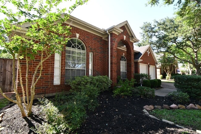 Photo - 1215 Wood Haven Ct