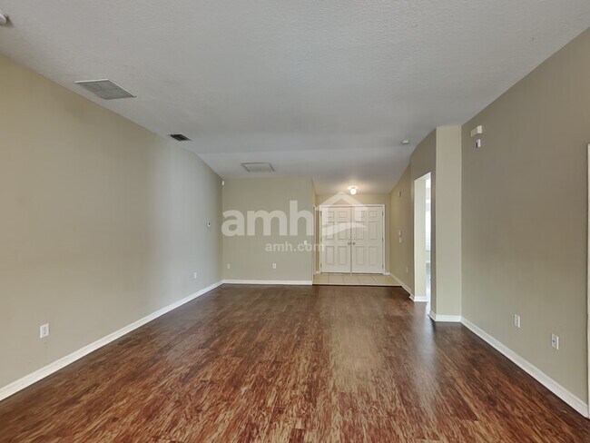 Photo - 30907 Midtown Ct