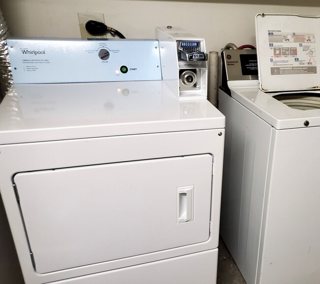 Photo - 19 E State St