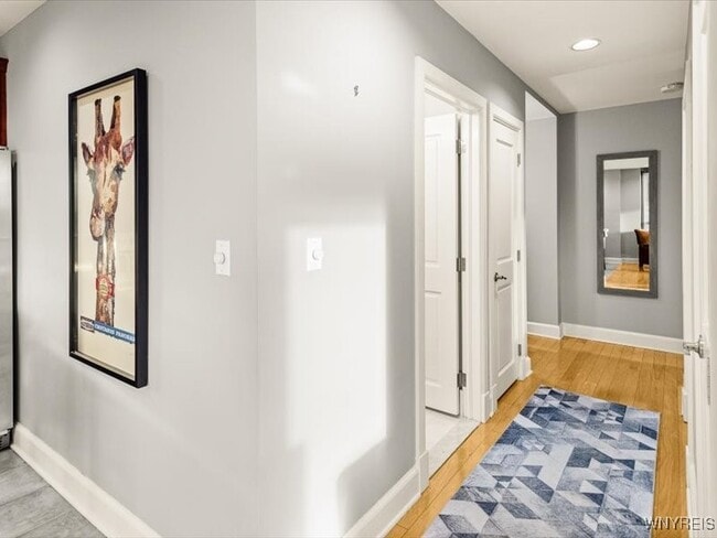 Photo - 610 Main St Unidad 501