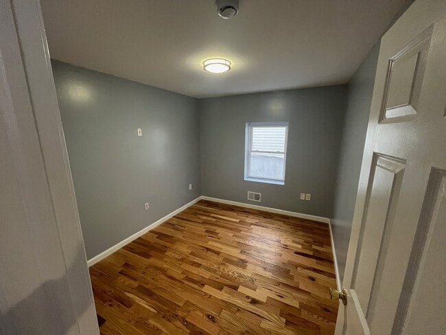 Photo - 58 Wright St Unit 2nd Floor