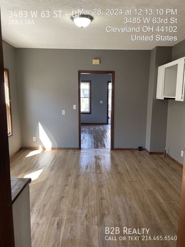 Photo - 3483 W 63rd St Unidad UP