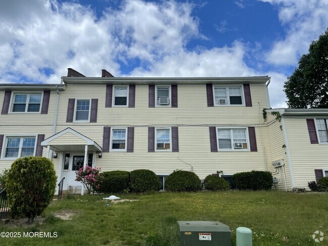 Building Photo - 236 Sawmill Rd Unit B Rental