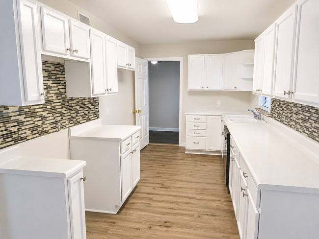 Photo - 2501 Baylor Ave
