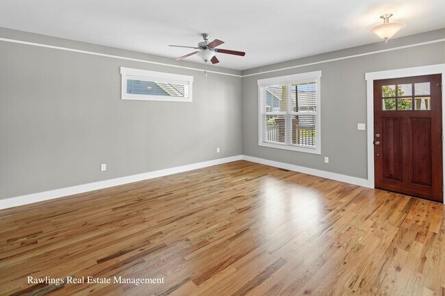 Photo - Cottage in Hyde Park