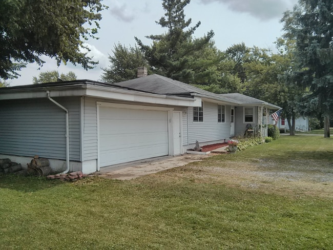 Building Photo - 10901 Huron St Rental