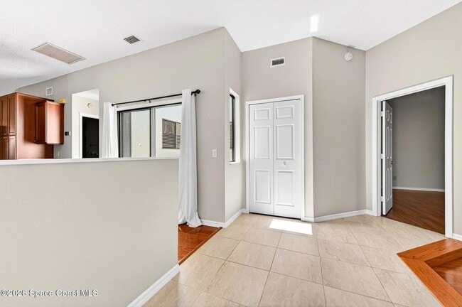 Photo - 810 Parkside Pl