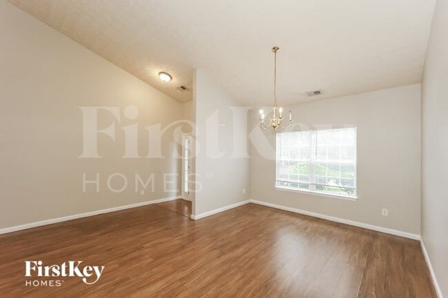 Photo - 5713 Old Carriage Dr