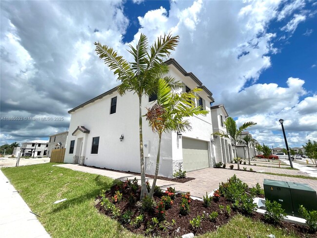 Photo - 23174 SW 129th Pl