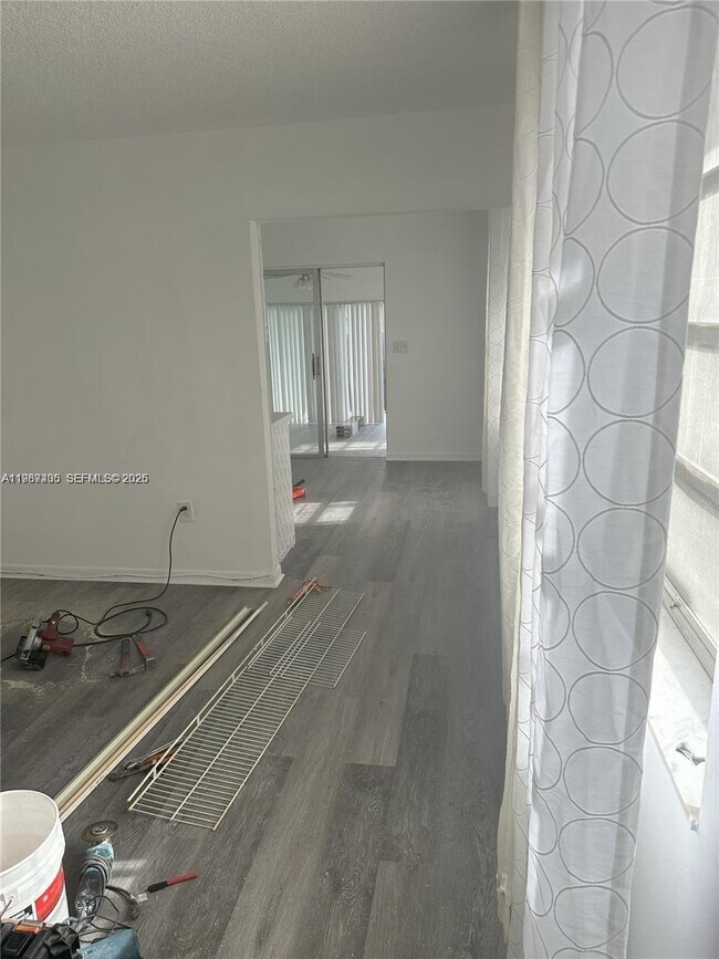 Photo - 3268 SW 25th St