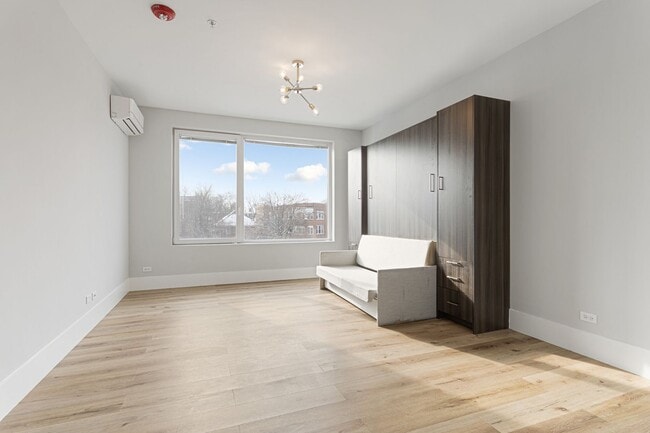 Photo - 1517 W Howard St Apartments Unit 304