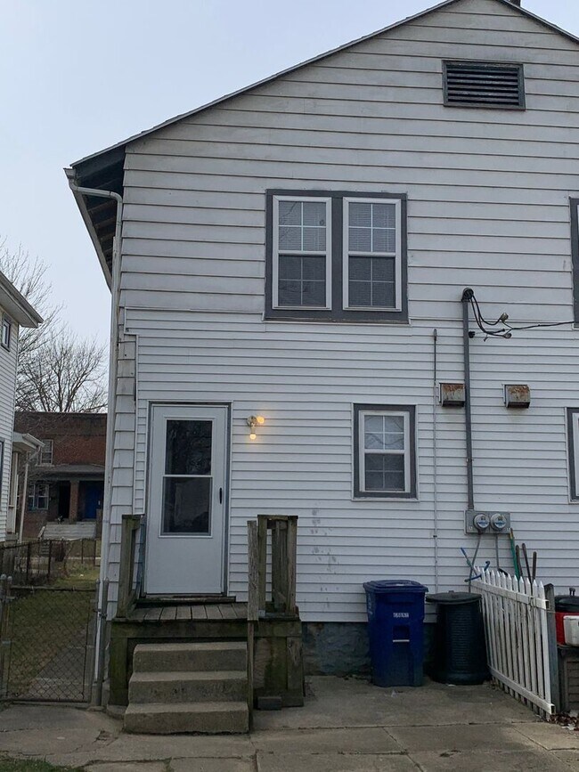 1094 S Ohio Ave Apartment Unit 1096 Columbus, OH