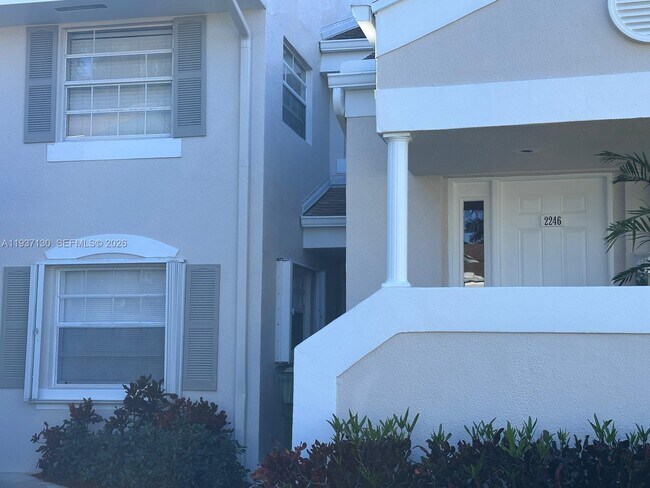 Photo - 2246 SE 27th Dr Unit 204-D