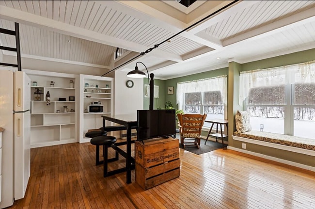 Photo - 35 Bangor Rd Unit 3