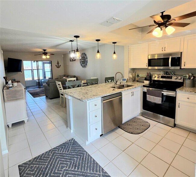Photo - 25225 Rampart Blvd Unit 303