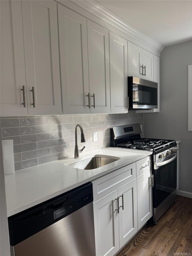 Photo - 318 Vincent Ave