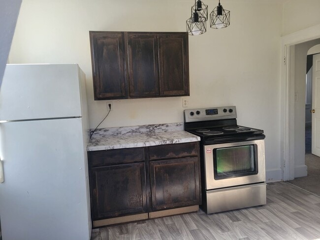 Photo - Trinh_4900 E Princess Anne Road Unit B