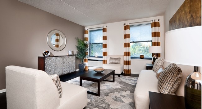 Chancery Square apartments — community photo