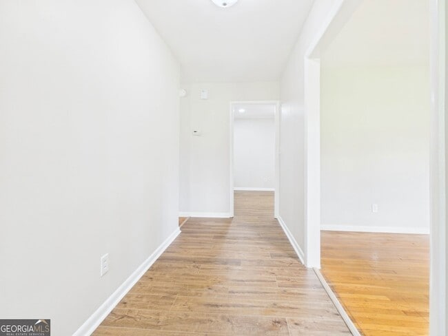 Photo - 1881 Tanglewood Rd