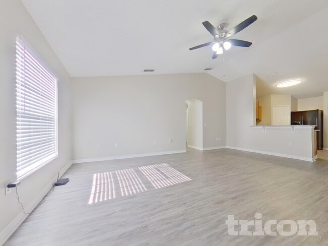 Photo - 3390 Shalimar Cir