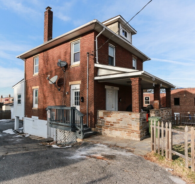 Building Photo - 4020 Belle Grove Rd Unit 2 Rental