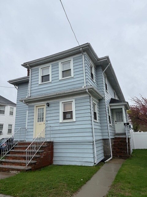 Building Photo - 117 Phillips St Unit 117 Phillips St Rental