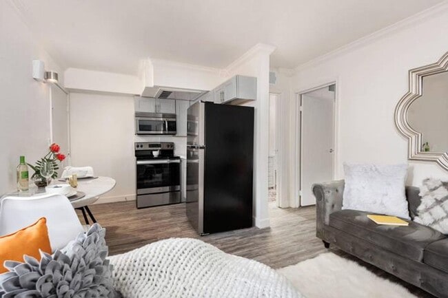 Photo - The Molino Apartments