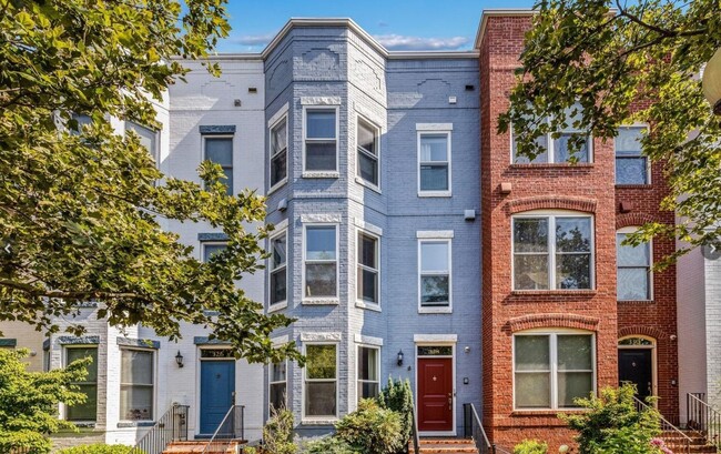 Navy Yard Stunner with Garage Parking and ... - Navy Yard Stunner with Garage Parking and ... Casa