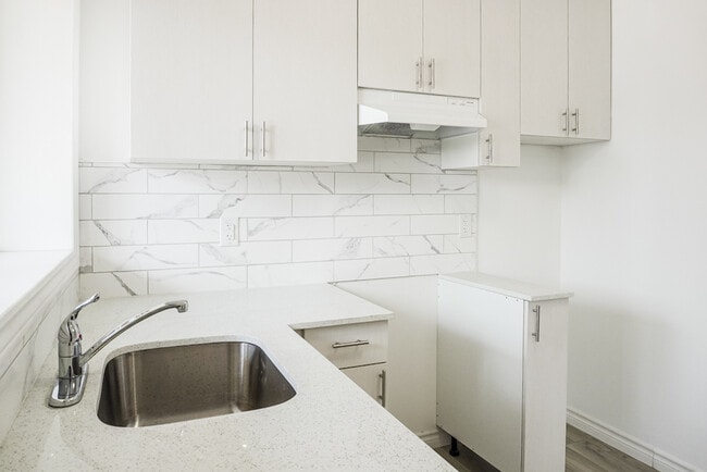 Photo - 630 Cummings Ave Unit 104