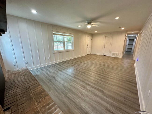 Photo - 1014 E Indian Creek Ranch Rd