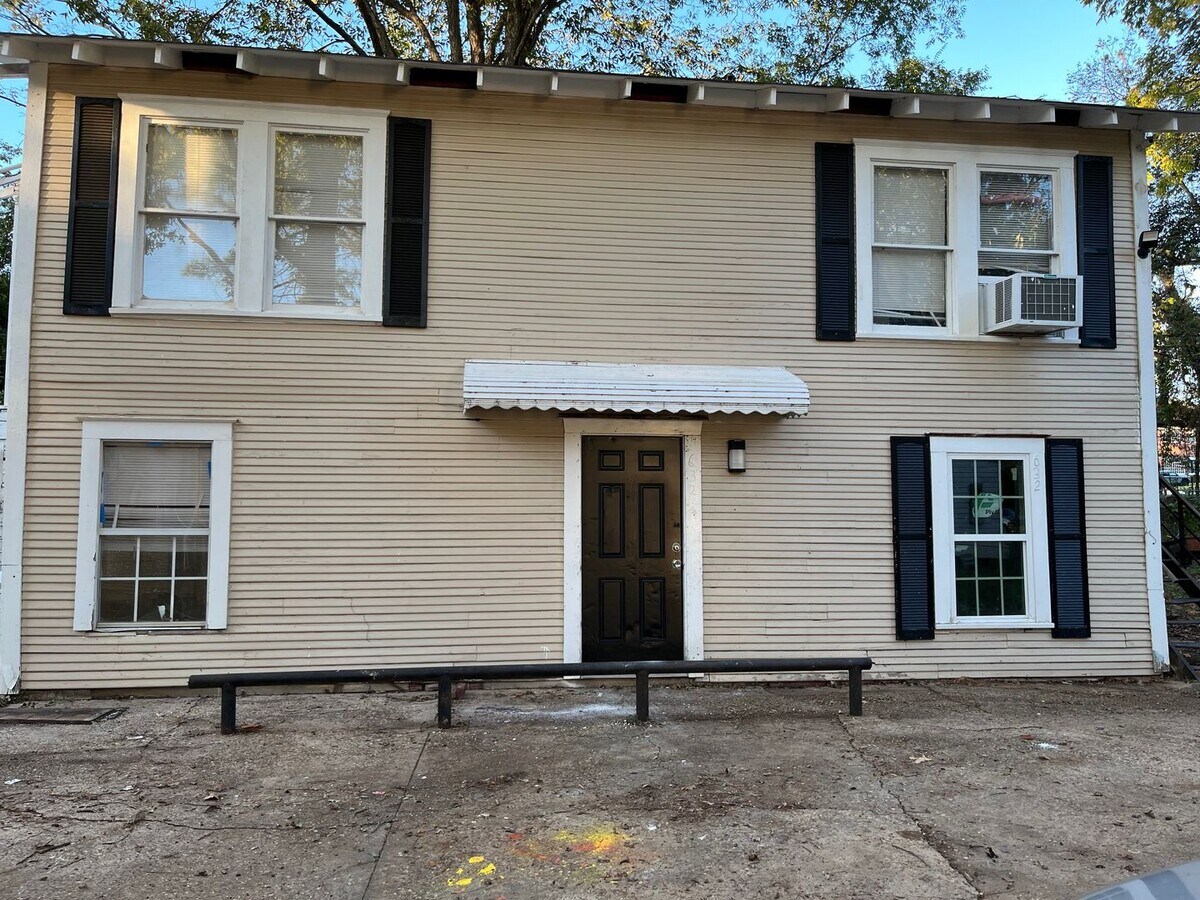 Highland Apt! - Highland Apt!