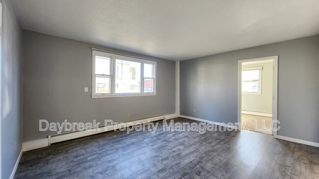 Photo - 811 7th Ave N Unit 2