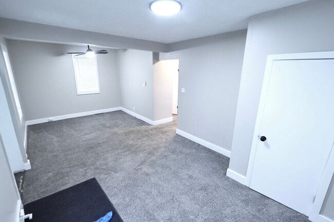 Photo - 1453 Woodbirch Ave