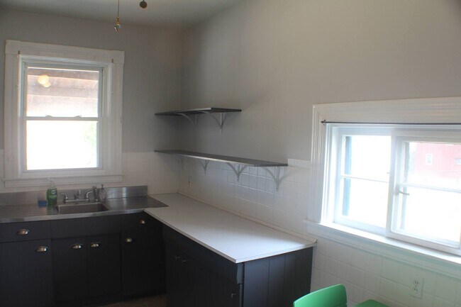 Photo - 803 Ohio River Blvd Unidad Apt 2