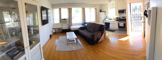 Photo - 1731 Silver Lake Blvd Unit 1731 silverlake apt 2