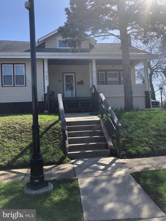 Photo - 222 Cypress Ave