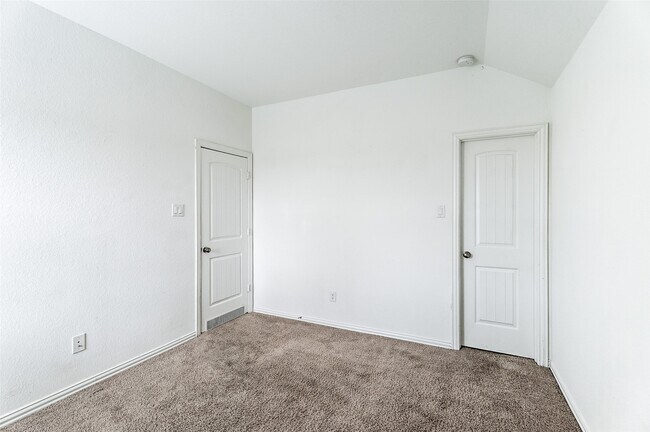 Photo - 9011 Beacon Mill Dr