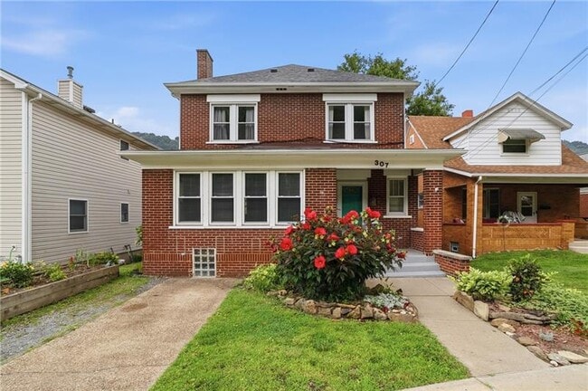 Photo - 307 Ambridge Ave