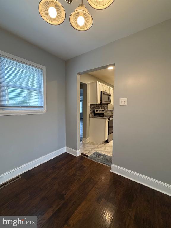 Photo - 1000 Birchwood Dr