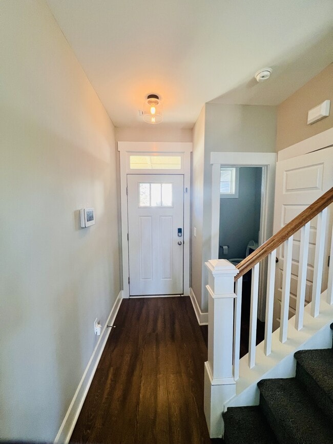 Photo - 108 Abaco Dr E