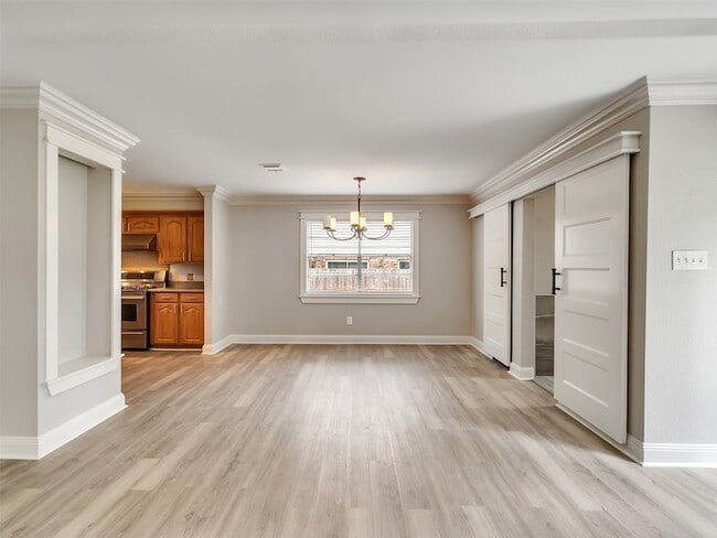 Photo - 612 Orangewood Dr