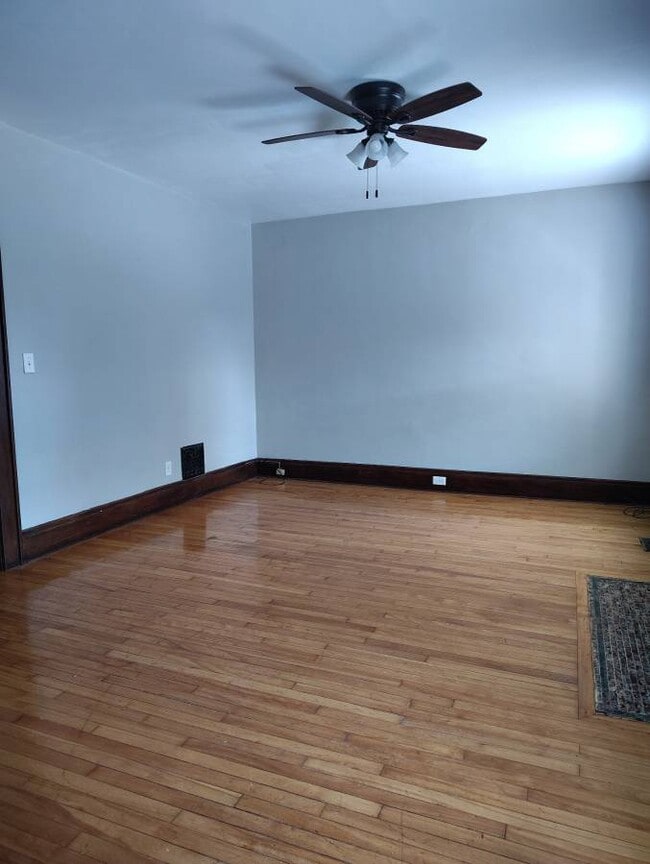 Photo - 208 Van Rensselaer St
