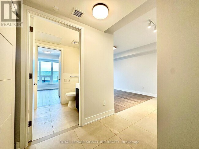 Photo - 2525 Bathurst St Unit 310